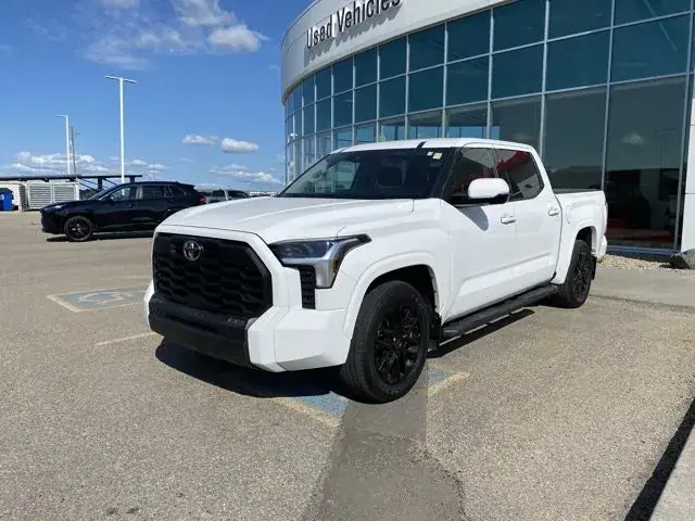 Toyota Tundra 2023 photo 3