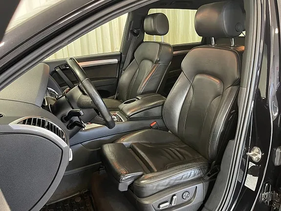 Audi Q7 2013 photo 5