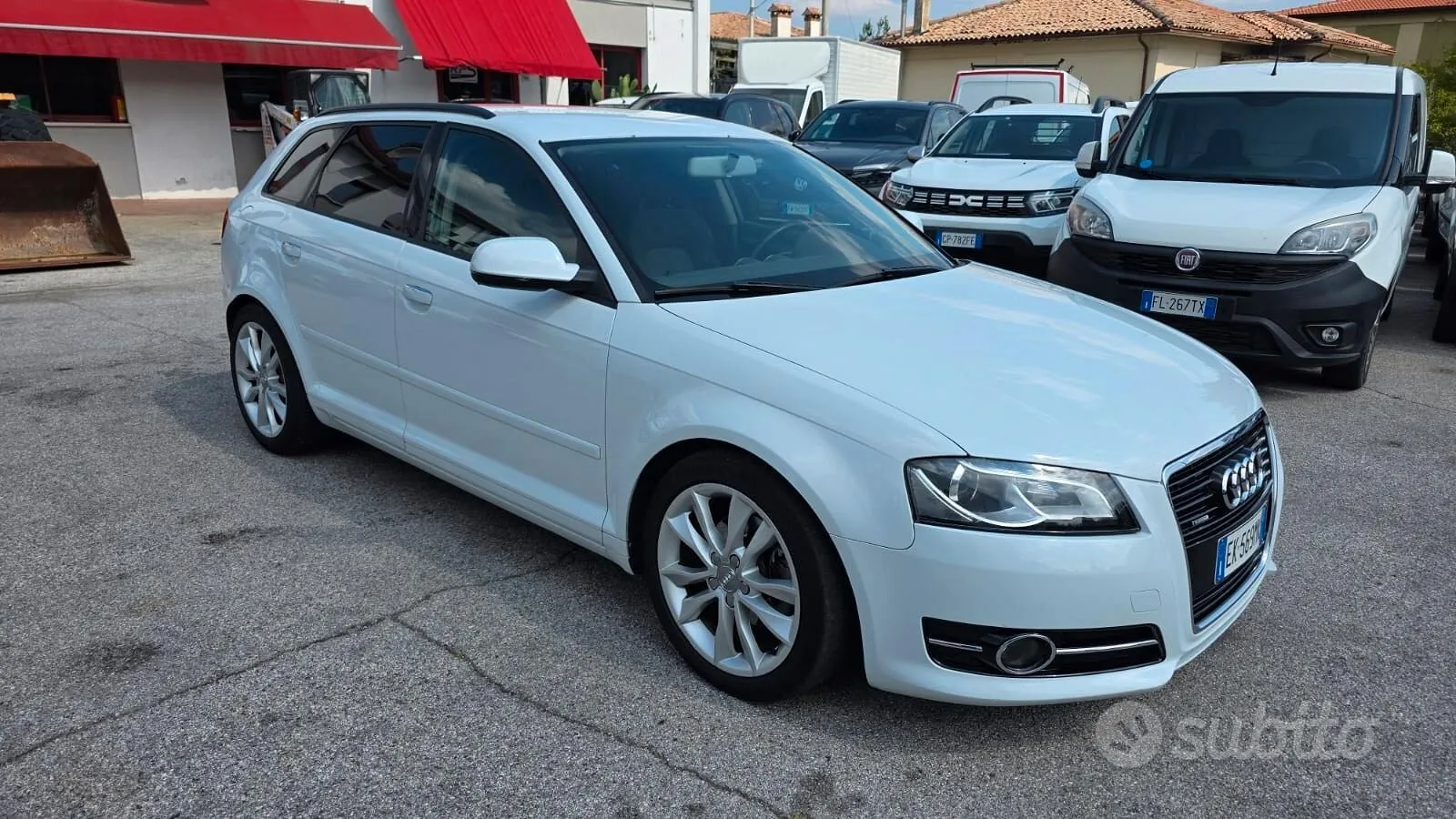Audi A3 2011 photo 3