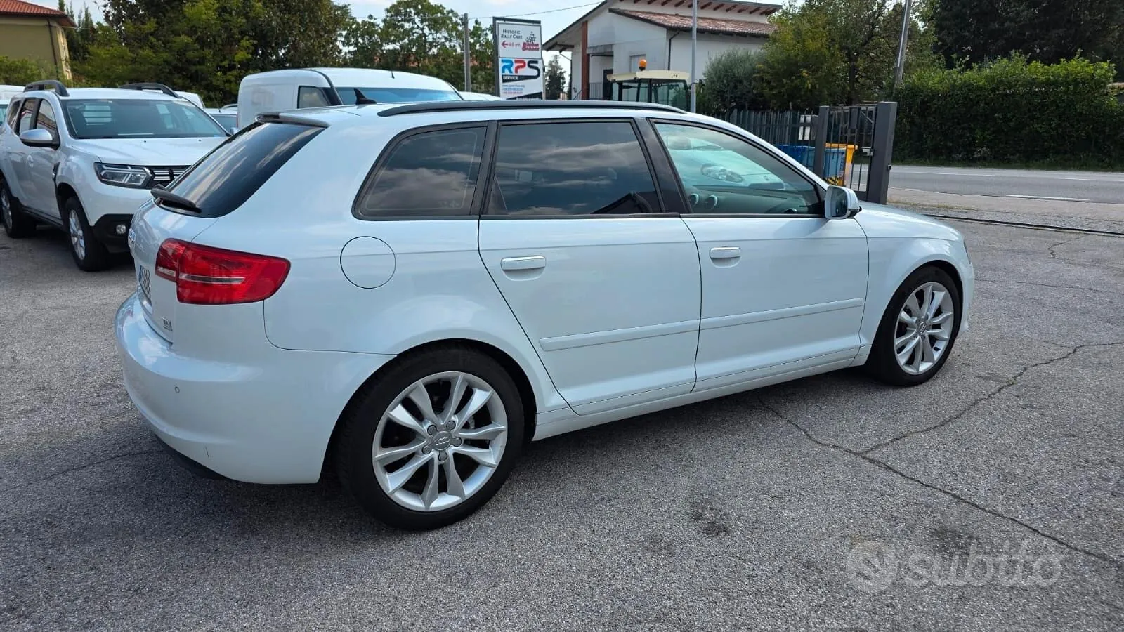 Audi A3 2011 photo 4
