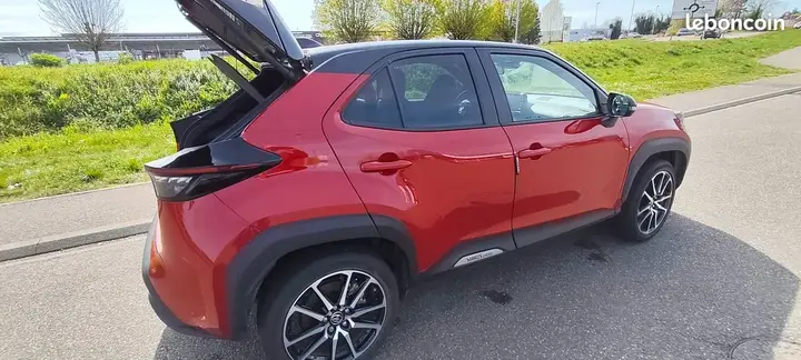 Toyota Yaris Cross 2023 photo 3
