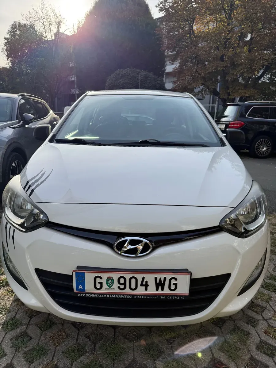 Hyundai I20