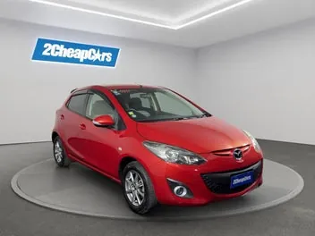 Mazda Demio 2013 photo 4