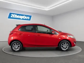 Mazda Demio 2013 photo 5