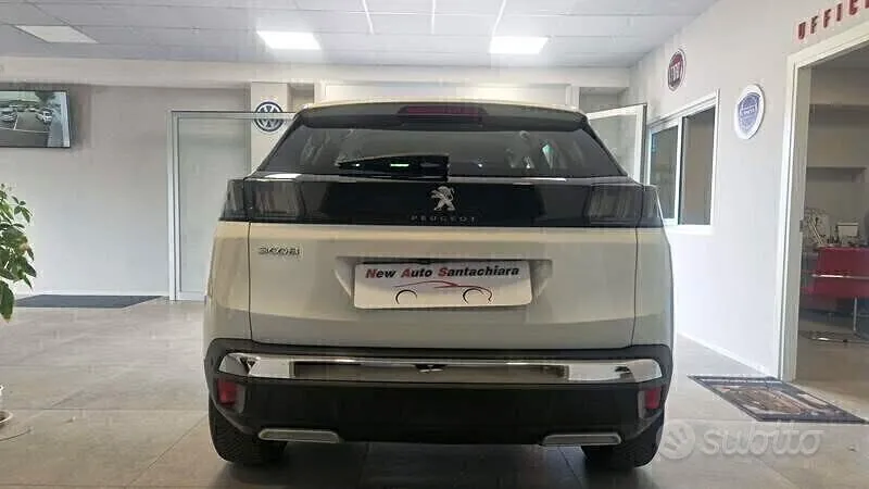 Peugeot 3008 2022 photo 4