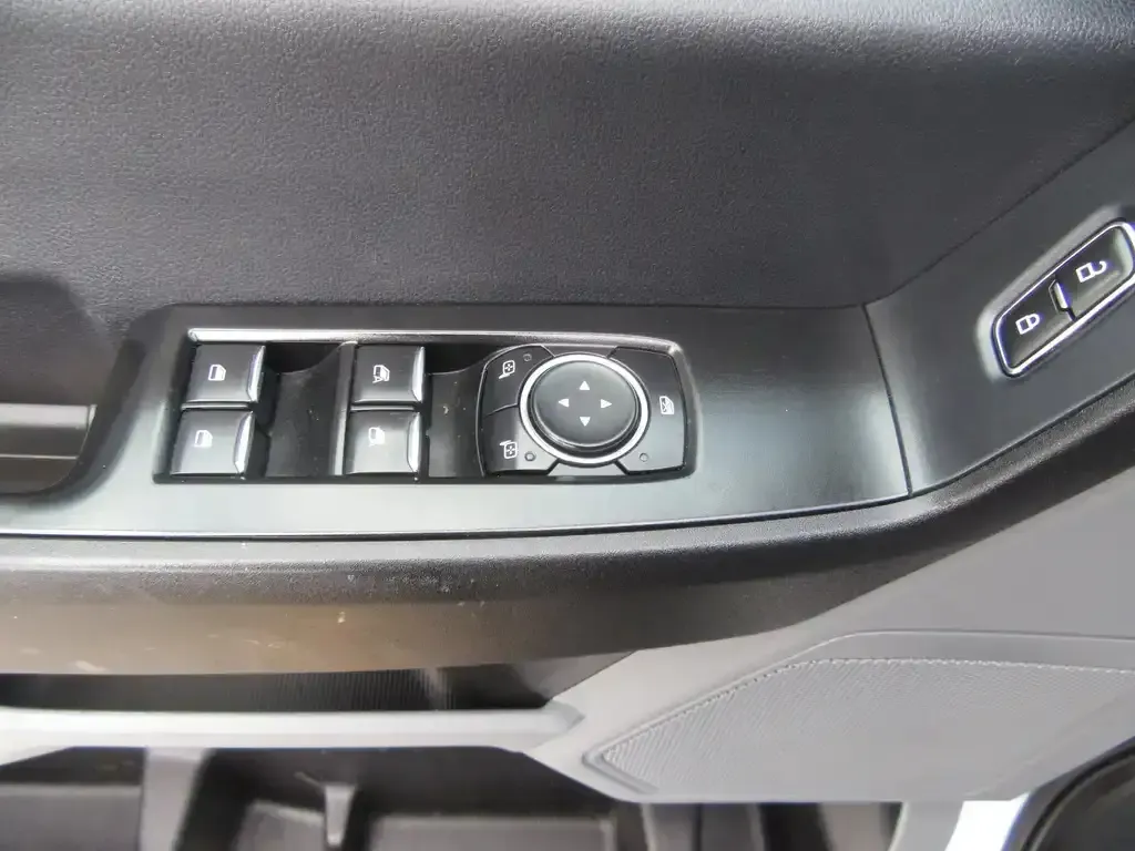 Ford F-350 Super Duty 2024 photo 4