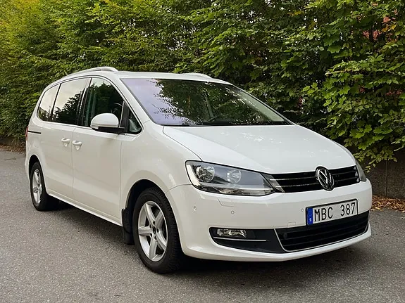 Volkswagen Sharan 2012 photo 3