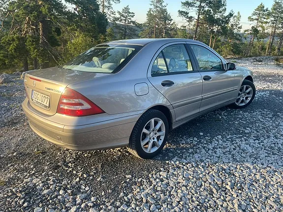 Mercedes-Benz C180 K 2006 photo 2