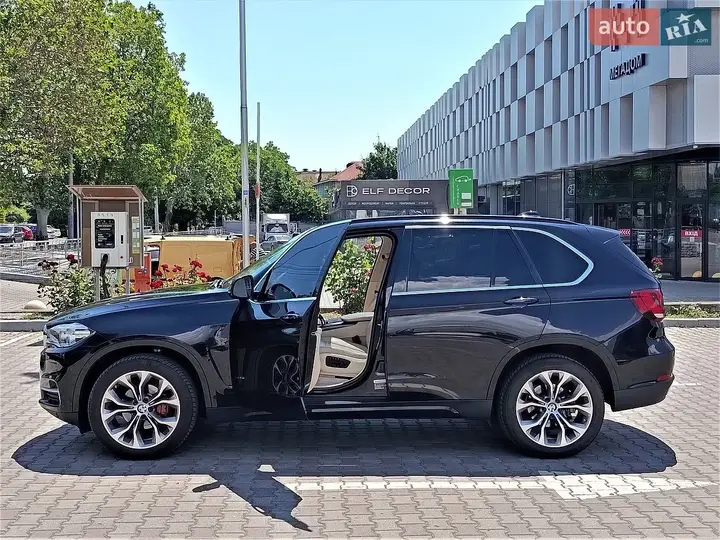 BMW X5 2015 photo 4