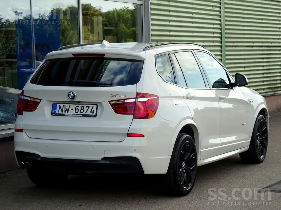 BMW X3 2016 photo 2