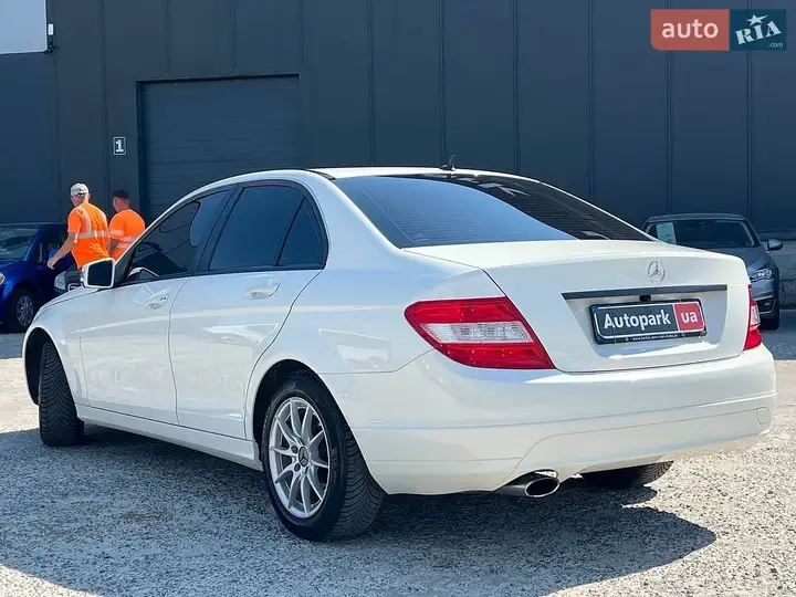 Mercedes-Benz C-Class 2009 photo 5