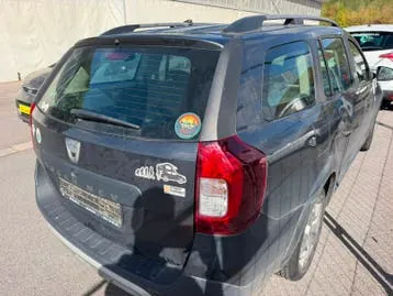 Dacia Logan 2019 photo 2