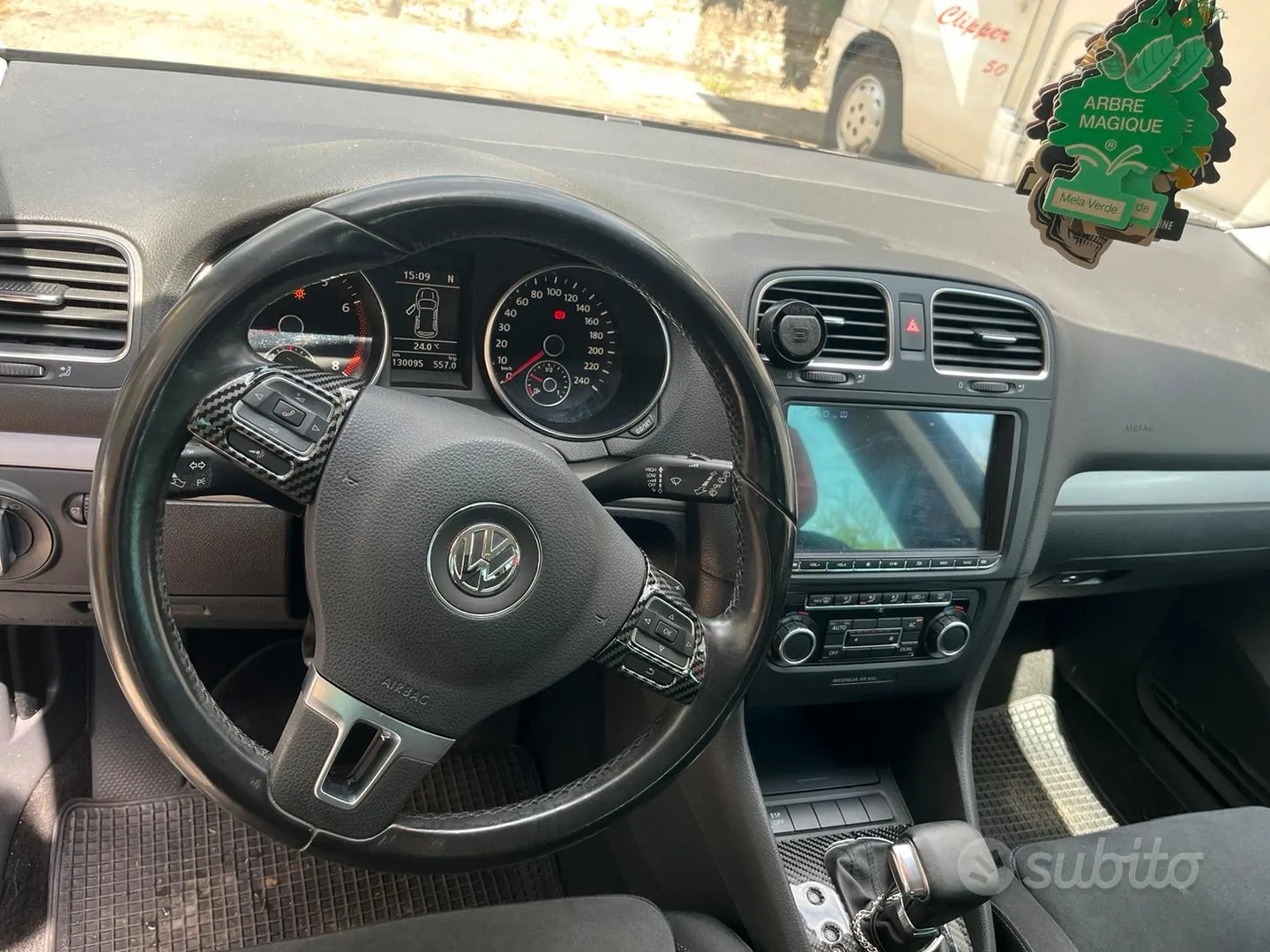 Volkswagen Golf 2009 photo 5