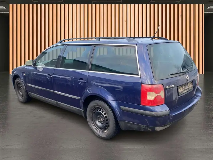 Volkswagen Passat 2002 photo 4