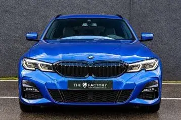 BMW 3 Series 2020 photo 2