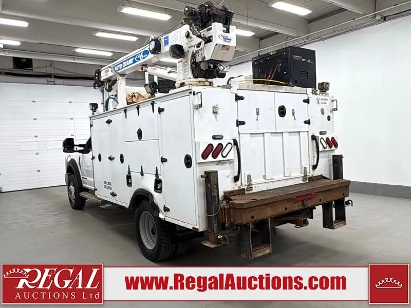 Ford F-550 2017 photo 4