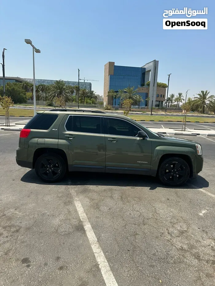 GMC Terrain 2015 photo 2