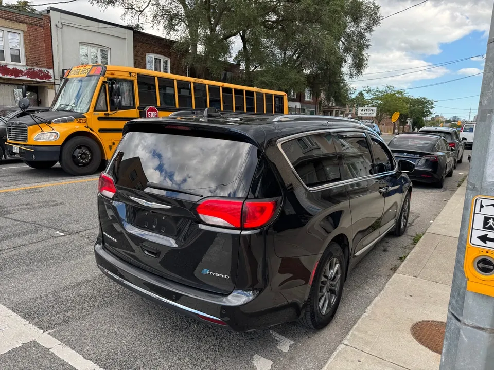 Chrysler Pacifica 2018 photo 4