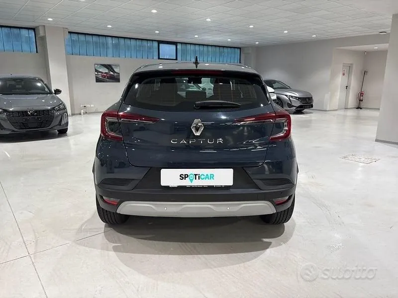 Renault Captur 2022 photo 4