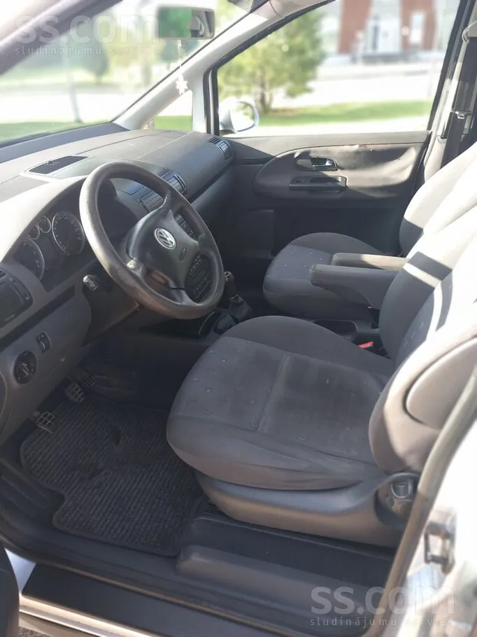 Volkswagen Sharan 2008 photo 5