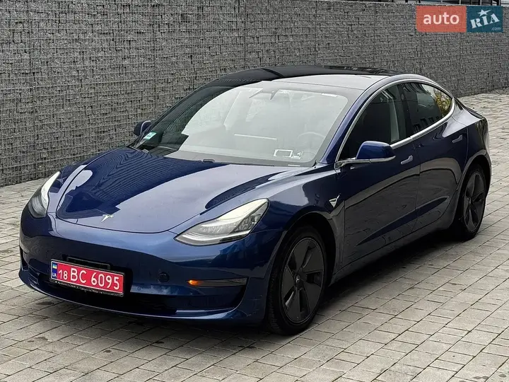 Tesla Model 3 2019 photo 2
