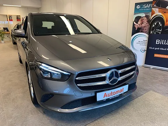 Mercedes-Benz B180 2019 photo 2