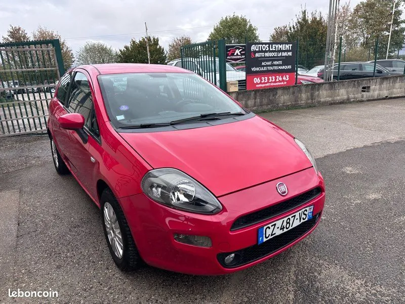 Fiat Punto 2013 photo 3