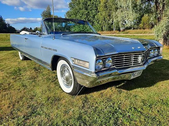 Buick Electra 225 1964 photo 4