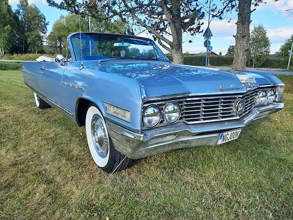 Buick Electra 225