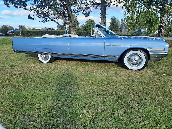 Buick Electra 225 1964 photo 2