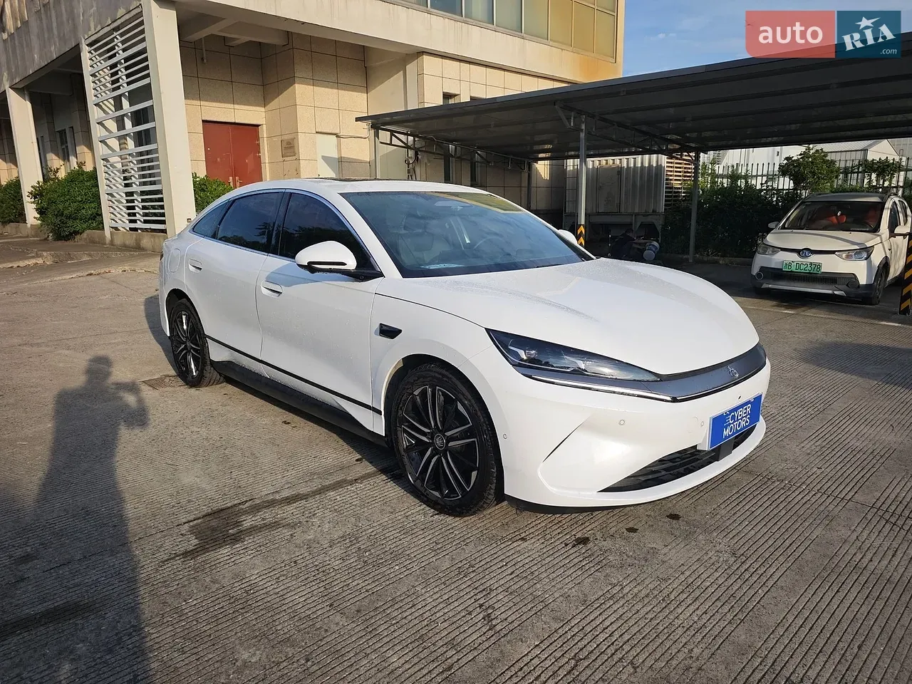 BYD Qin L 2025 photo 3