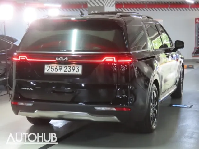 Kia Carnival 2023 photo 3