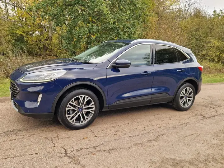Ford Kuga 2021 photo 4