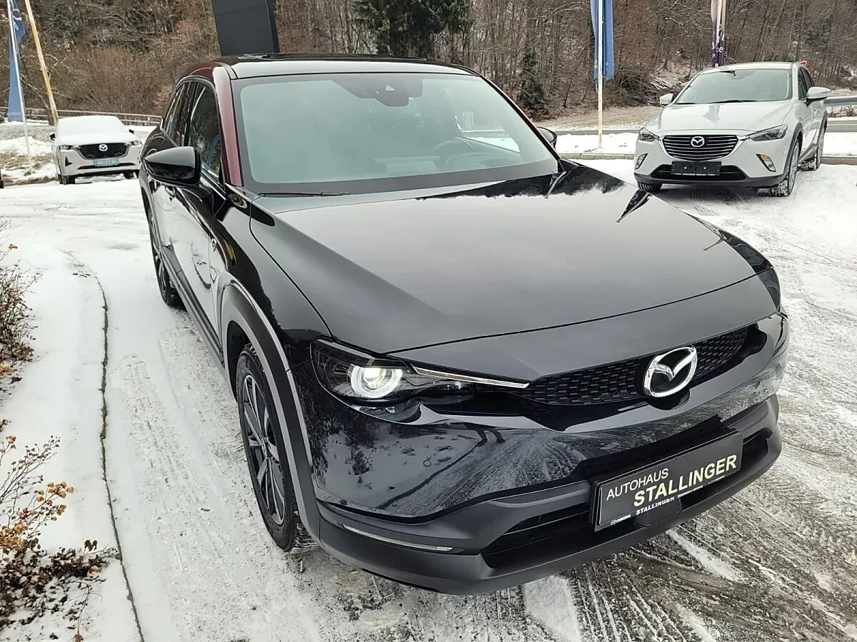 Mazda Mx-30 2024 photo 3