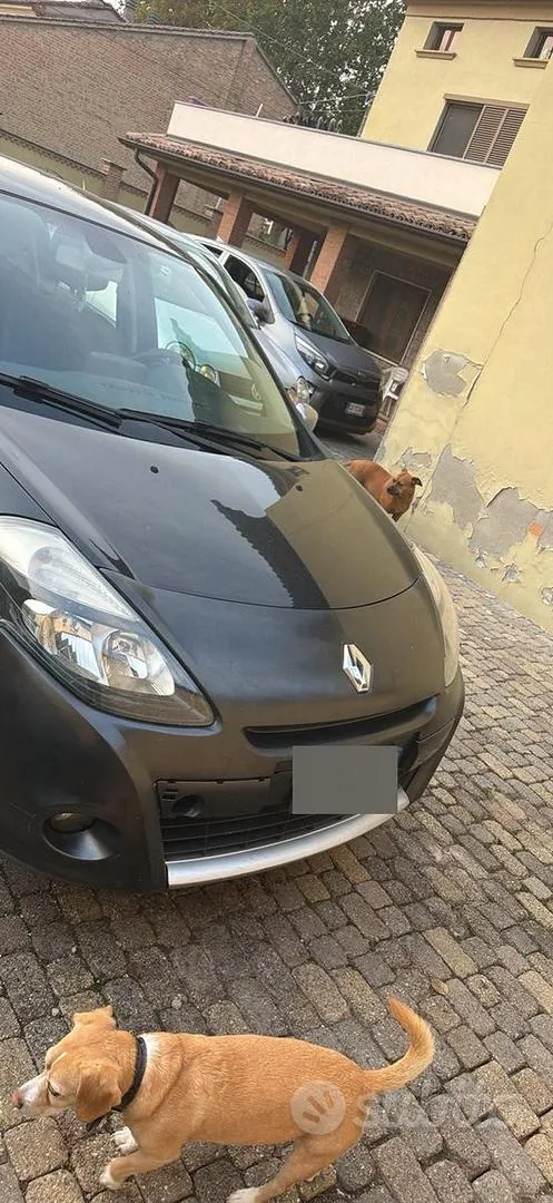 Renault Clio 2011 photo 4