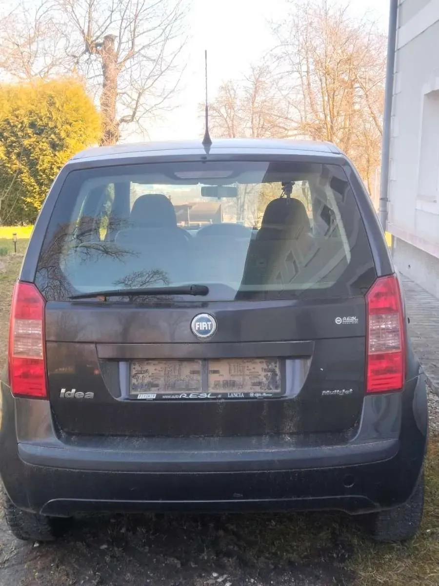 Fiat Idea 2005 photo 2