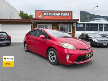 Toyota Prius 2013 photo 2