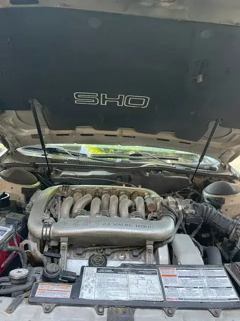 Ford Taurus 1993 photo 4