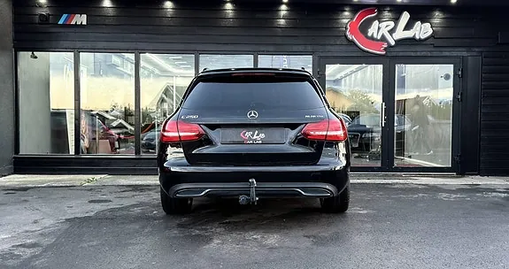 Mercedes-Benz C250 2015 photo 4