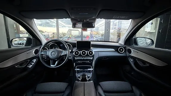 Mercedes-Benz C250 2015 photo 5