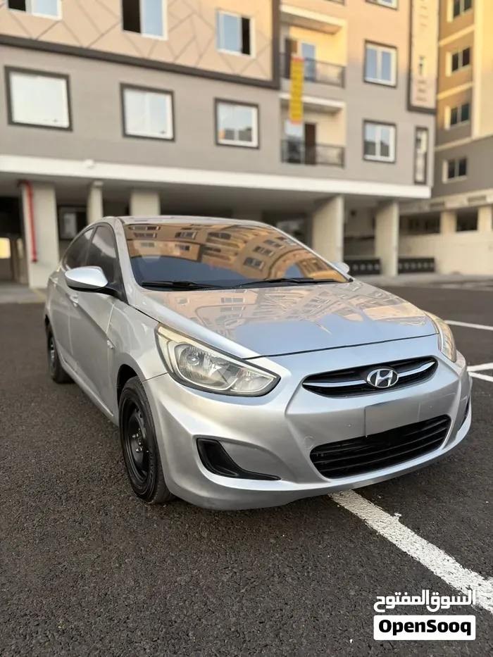 Hyundai Accent 2015 photo 5