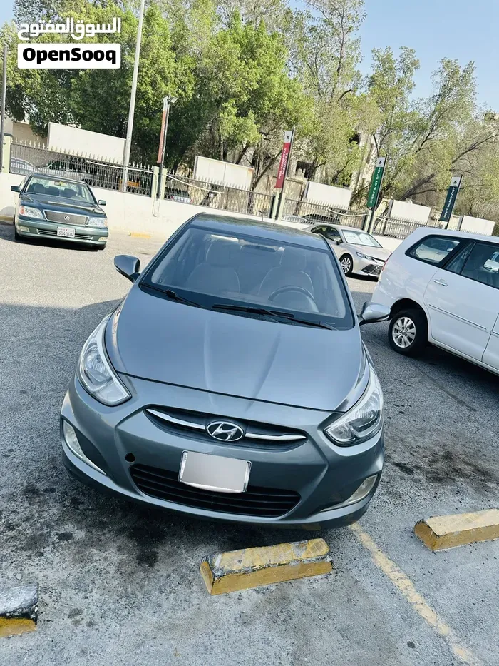 Hyundai Accent 2015 photo 2