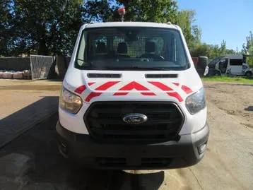Ford Transit 2024 photo 2