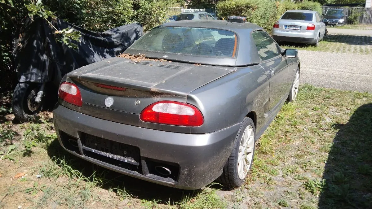 MG Mg Tf 2004 photo 2