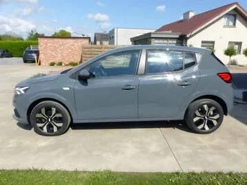 Dacia Sandero 2025 photo 2