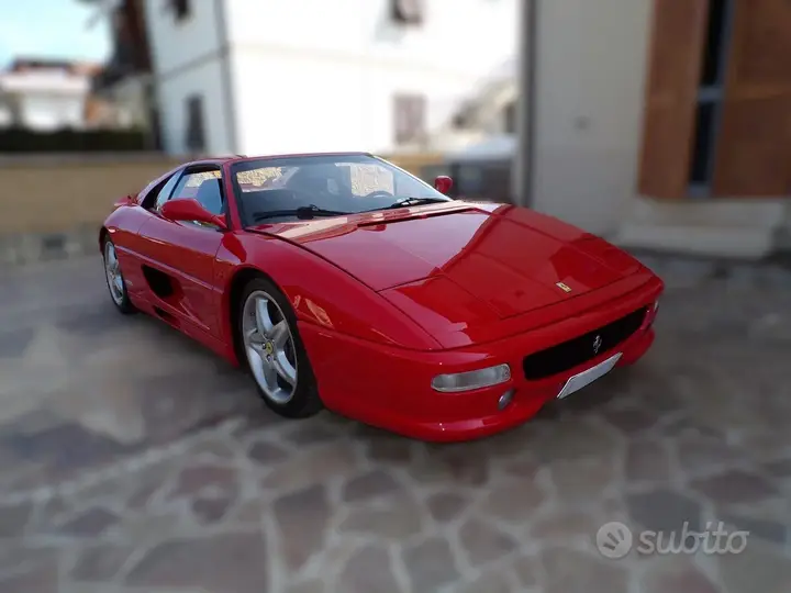 Ferrari F355 1998 photo 4