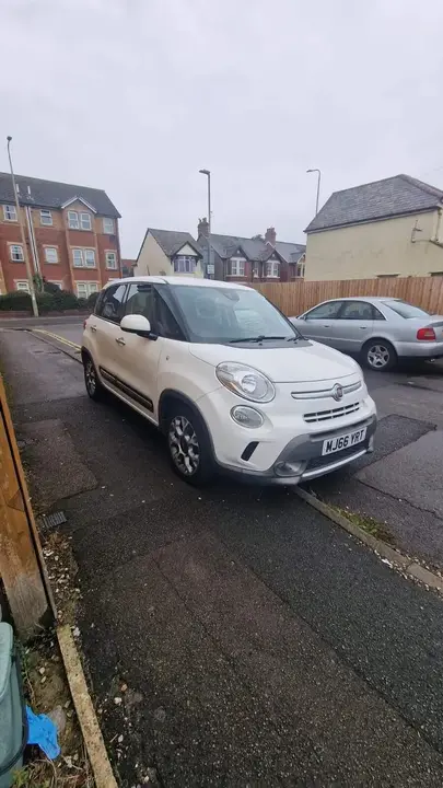 Fiat 500L 2016 photo 4