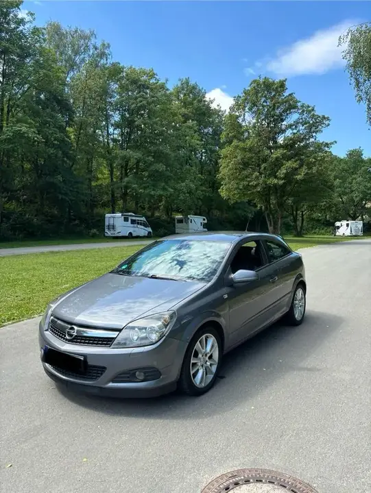 Opel Astra Gtc