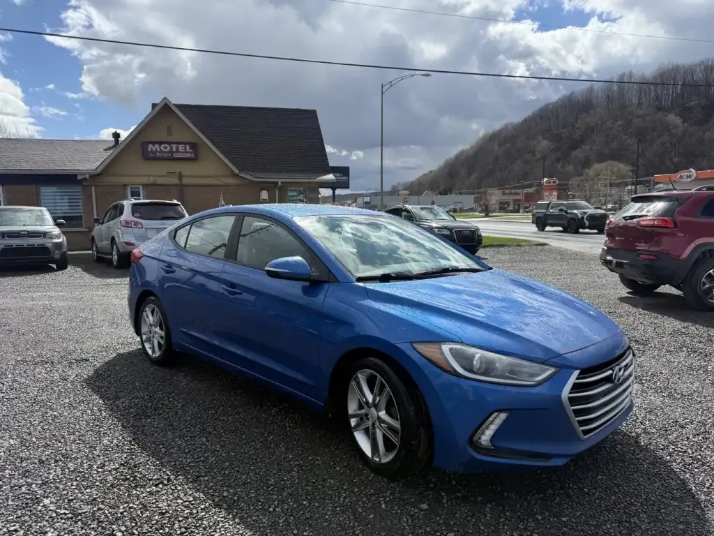 Hyundai Elantra 2018 photo 3