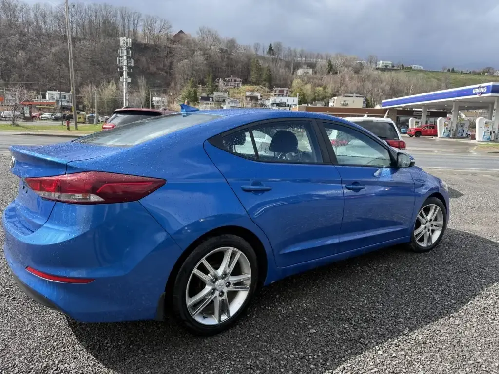 Hyundai Elantra 2018 photo 5